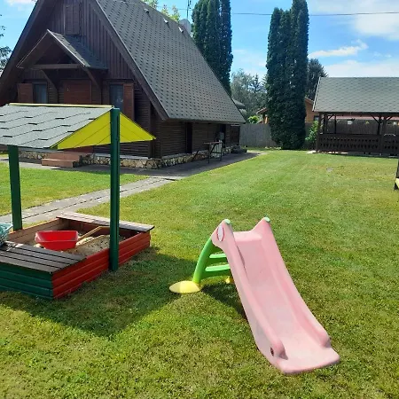 Apartament Ozike Apartmanhazak *