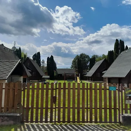 Ozike Apartmanhazak Lejlighed